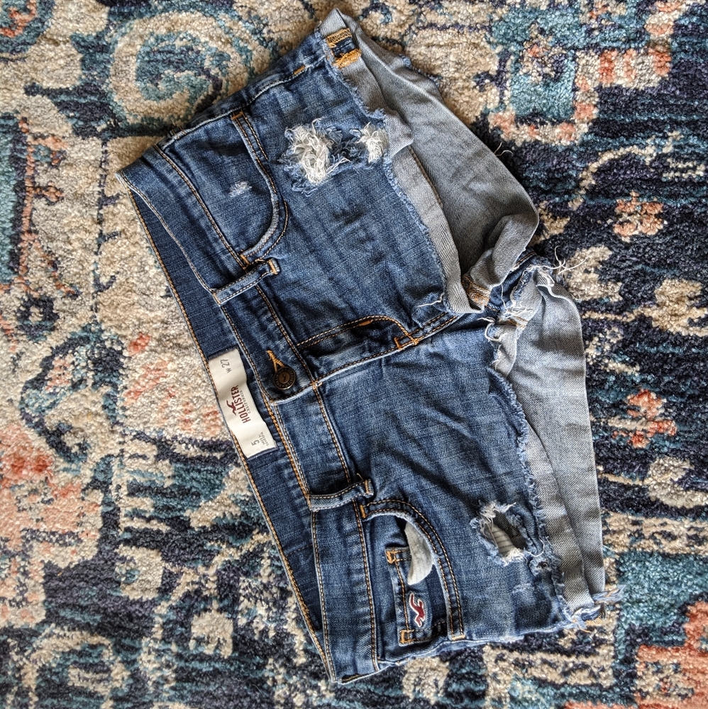 Hollister distressed denim shorts